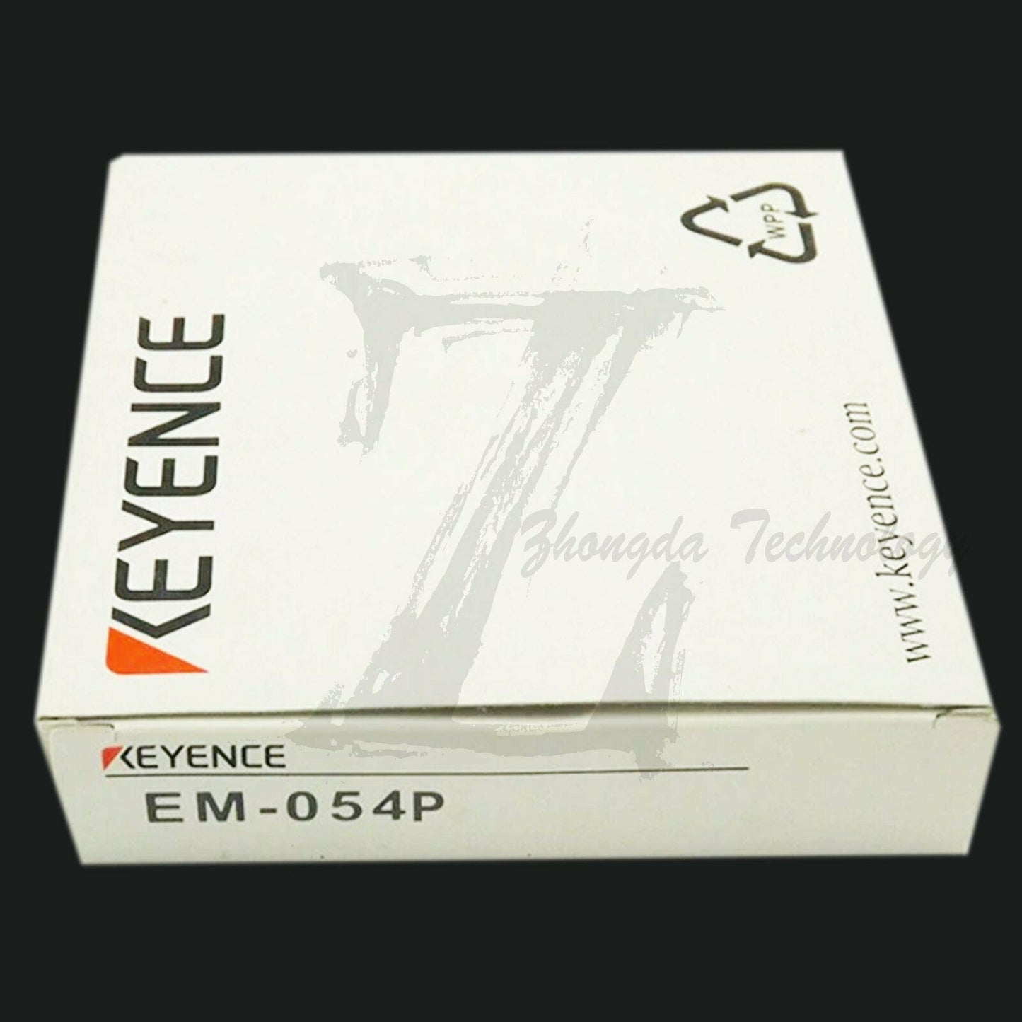 NEW IN BOX 1PCS KEYENCE Proximity Sensor EM-054P EM054P - KEYENCE
