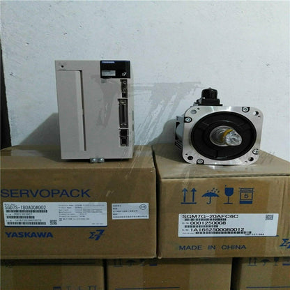 New In Box Yaskawa SGM7G-20AFC6C+SGD7S-180A00A002 - YASKAWA