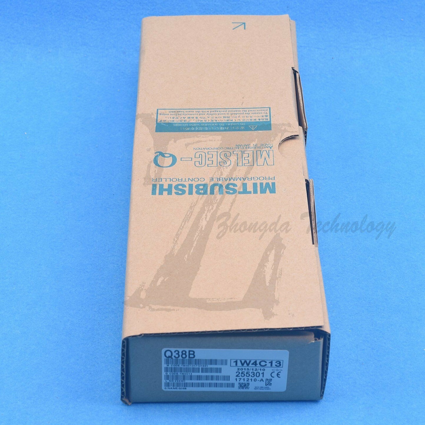 New Mitsubishi Q38B Basic base unit Power module100% authentic - MITSUBISHI