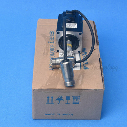 NEW Yaskawa AC Servo Motor SGMAH-02AAA61D-OY - YASKAWA