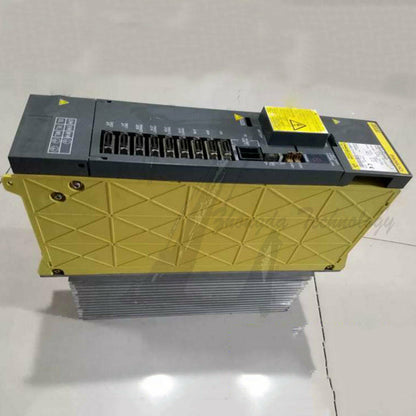 Used fanuc 2 AXIS ALPHA SERVO MODULE MDL SVM2-40/80 A06B-6079-H207 - FANUC