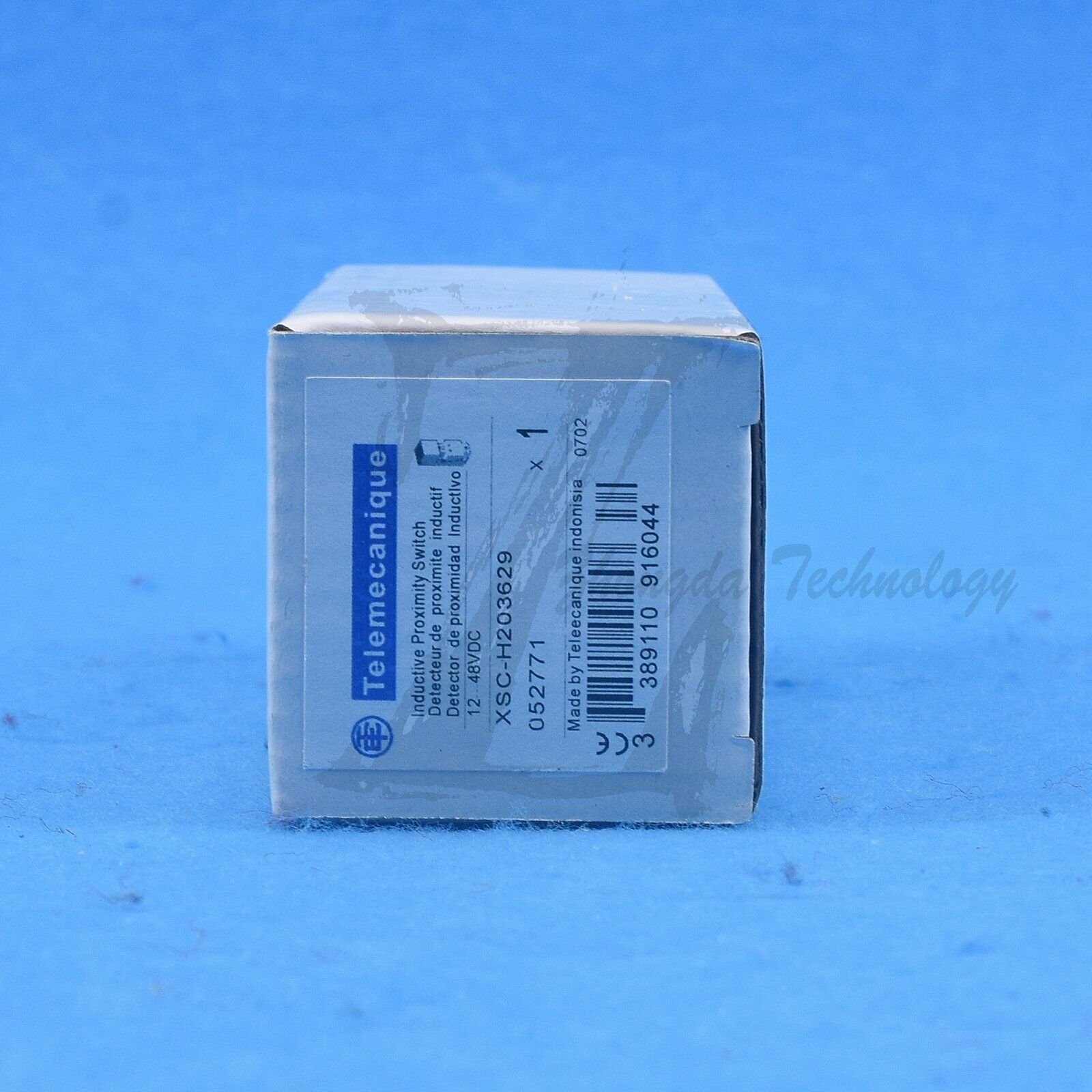 Schneider proximity switch sensor capacitor inductive XSC-H203629 - SCHNEIDER