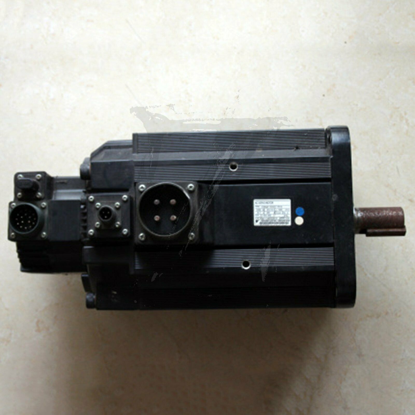 Used Yaskawa Servo Motor SGMGH-55A2A-YR14 good test - YASKAWA