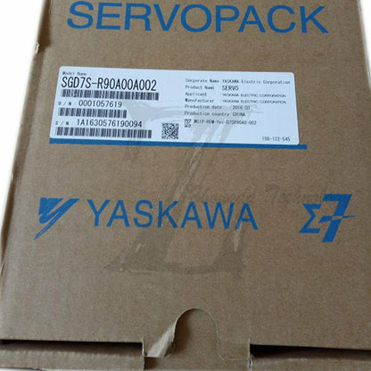 New In Box Yaskawa SGM7J-01AFC6E+SGD7S-R90A00A002 - YASKAWA