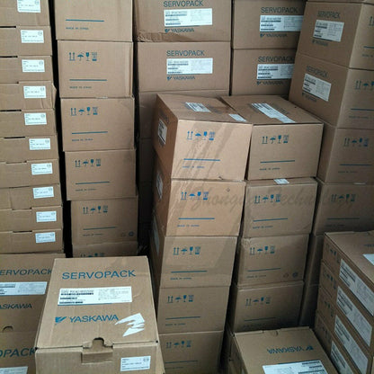 New In Box Yaskawa SGMGV-20A3C61 AC servo motor - YASKAWA