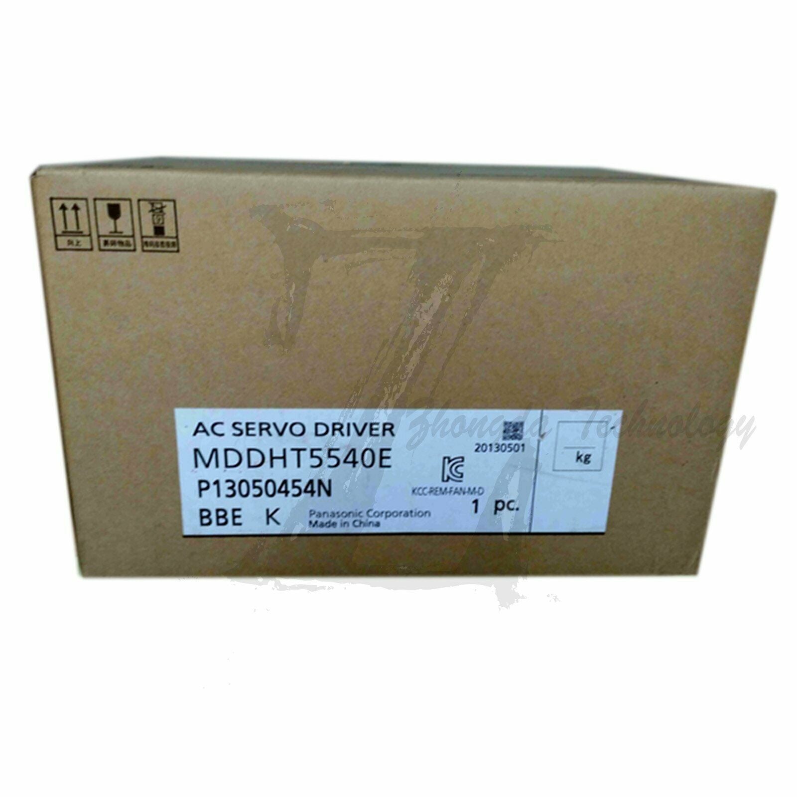 New In Box 1pc Panasoni MDDHT5540E AC Servo Drive