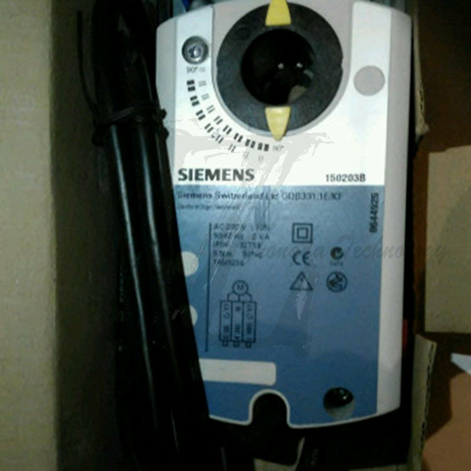 New Siemens damper actuator GEB331.1E Siemens