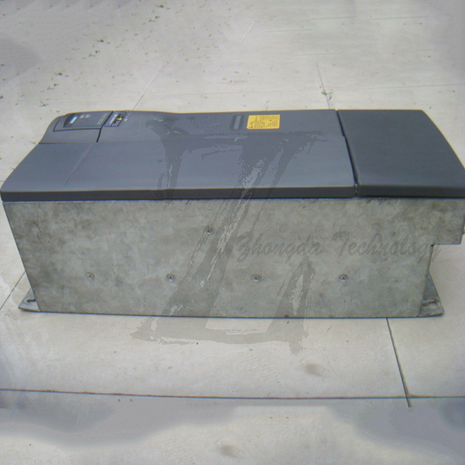 Used Siemens Micromaster 430 Input: 380-480V ±10% Motor:37KW 6SE6430-2UD33-7EA0 Siemens