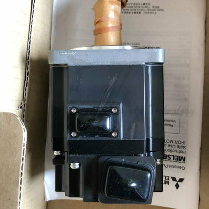 Mitsubishi Servo Motor, 200 W, 200 V, 1.3 A, 3000 rpm HG-KR23 - MITSUBISHI
