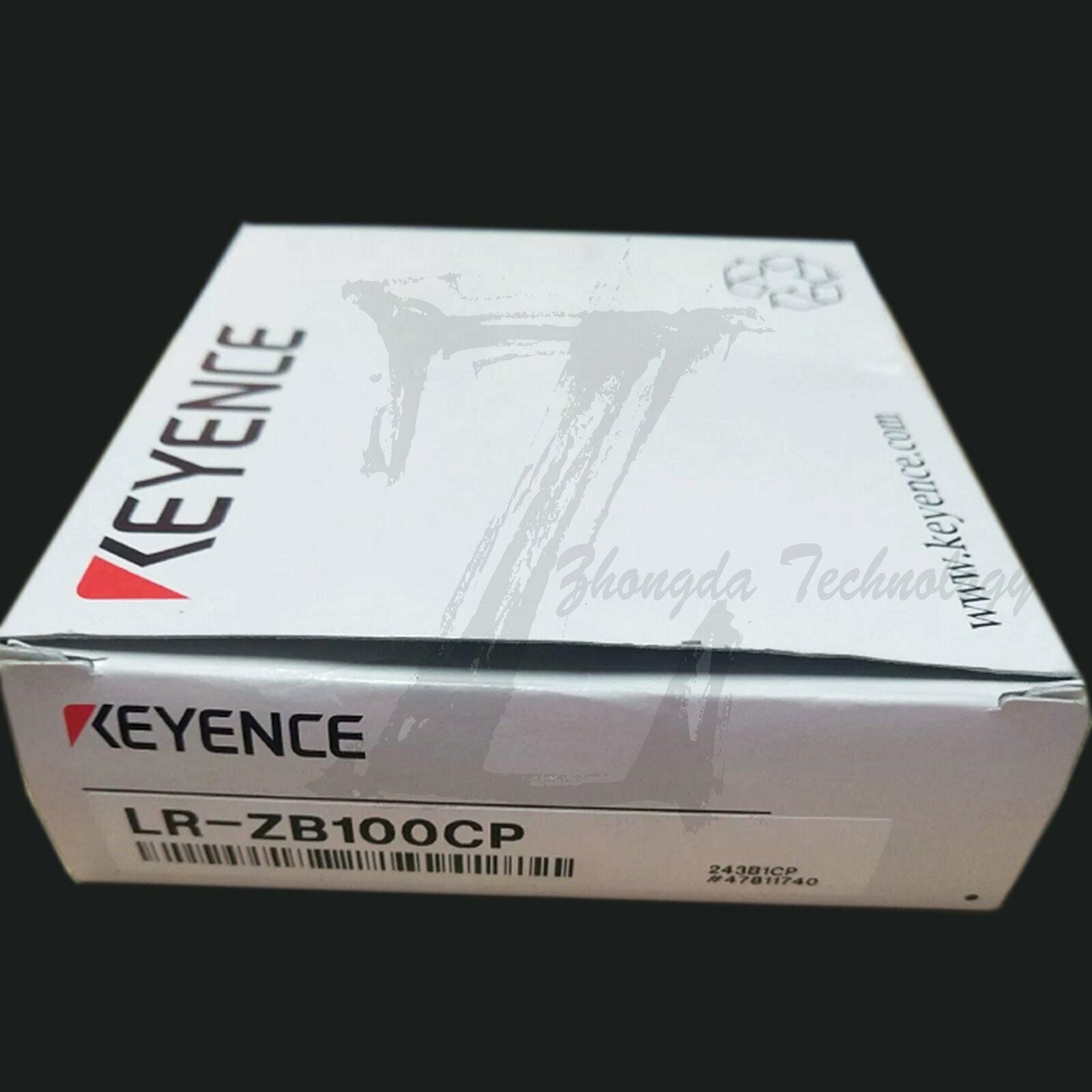 NEW IN BOX 1PC Keyence LR-ZB100CP Sensor LRZB100CP - KEYENCE