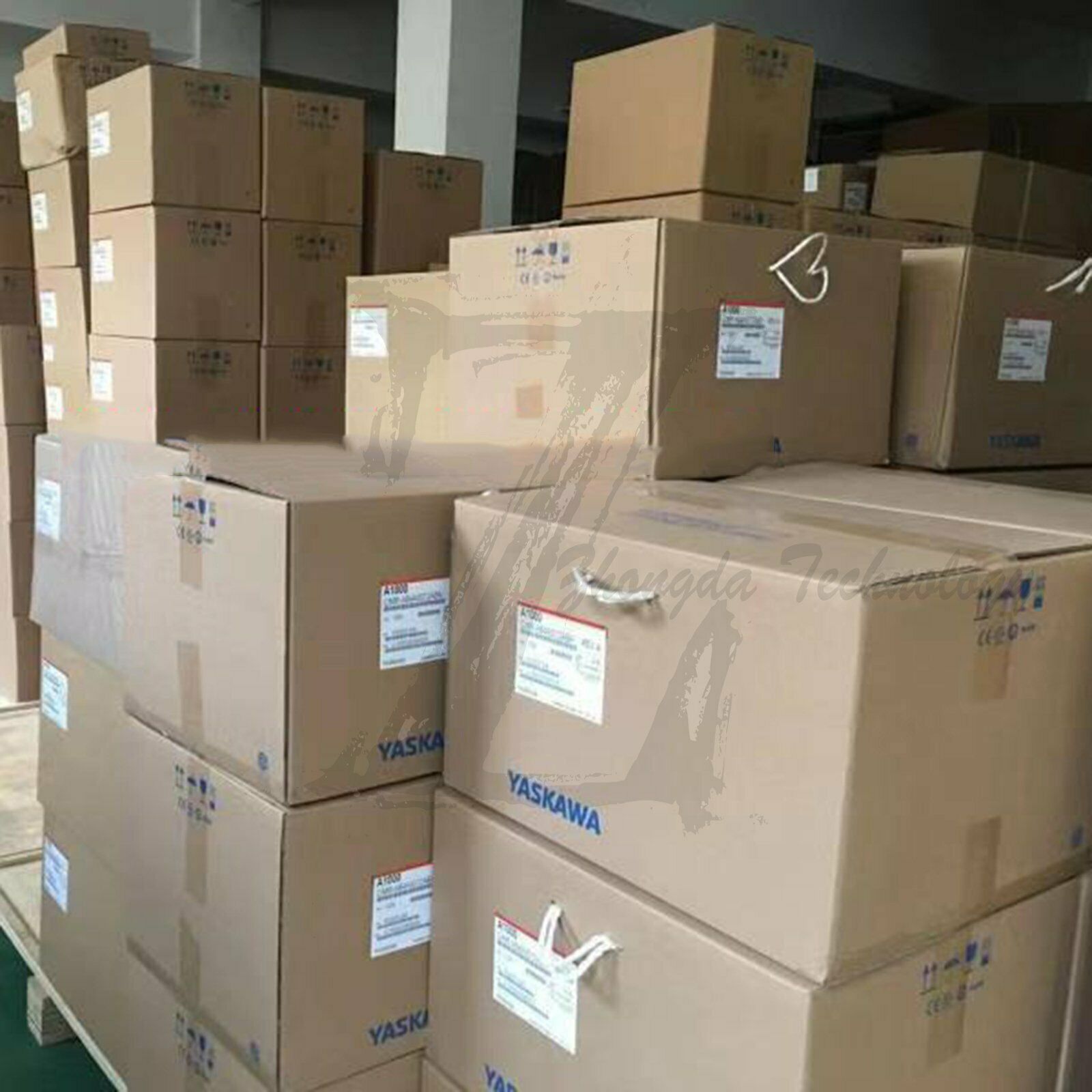 NEW Yaskawa V1000 Inverter CIMR-VB2A0006BAA 0.75/1.1KW 3-phase 220V - YASKAWA