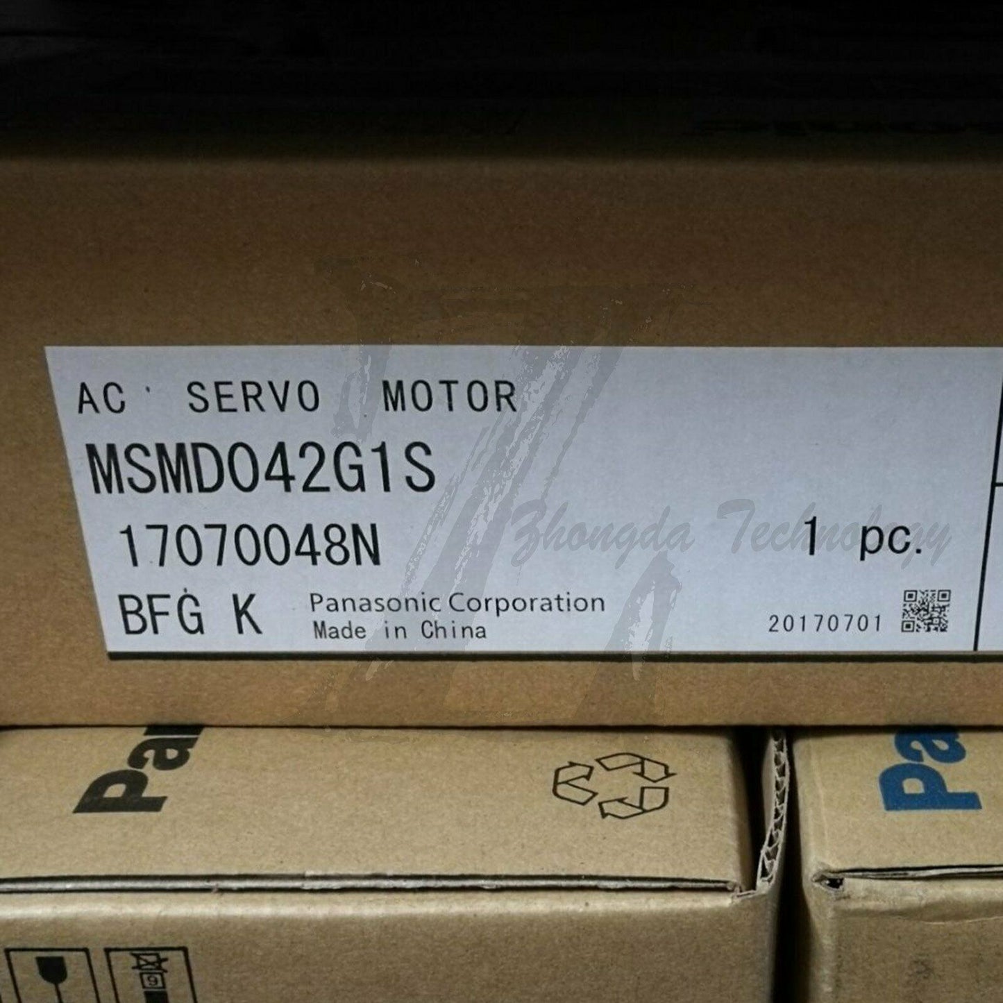 New In Box 1PC Panasonic MSMD042G1S Servo Motor - PANASONIC