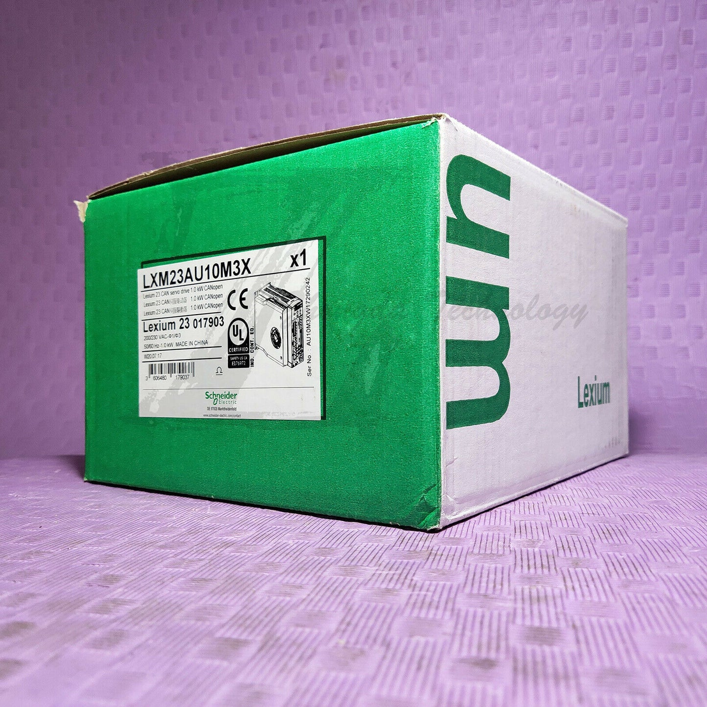 New Schneider LXM23AU10M3X : LXM23 servo drive - single phase 200...255 V - 1 kW - SCHNEIDER