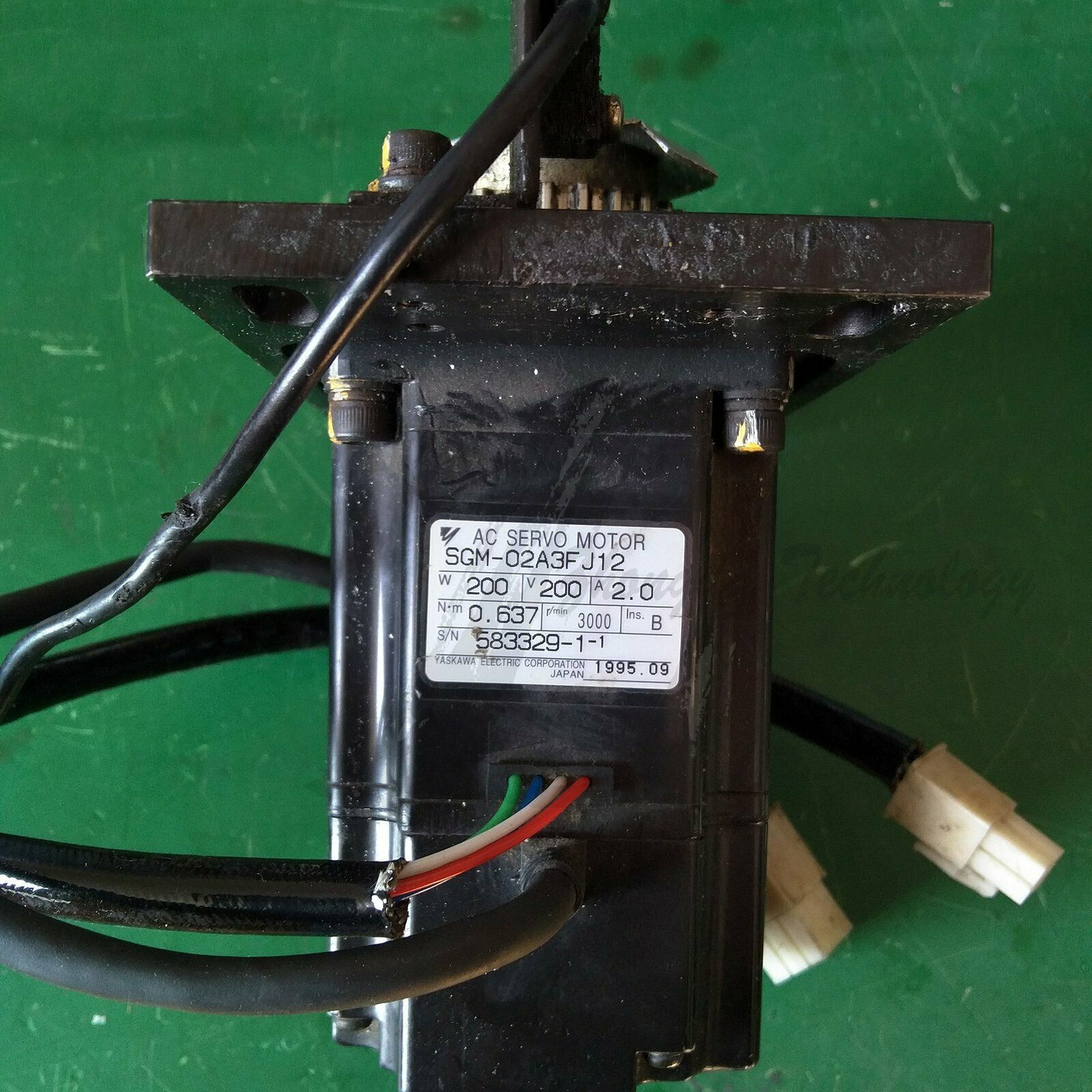 Used Yaskawa AC servo motor SGM-02A3FJ12 good test - YASKAWA