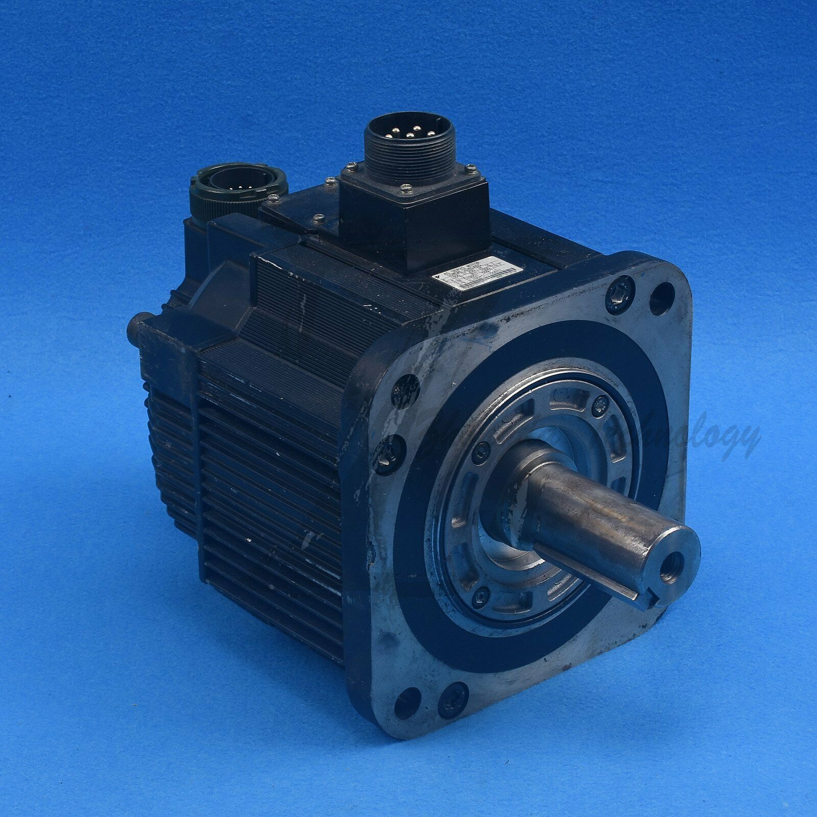 Used Yaskawa AC servo motor SGMGH-20ACA6C Tested In Good Condition - YASKAWA