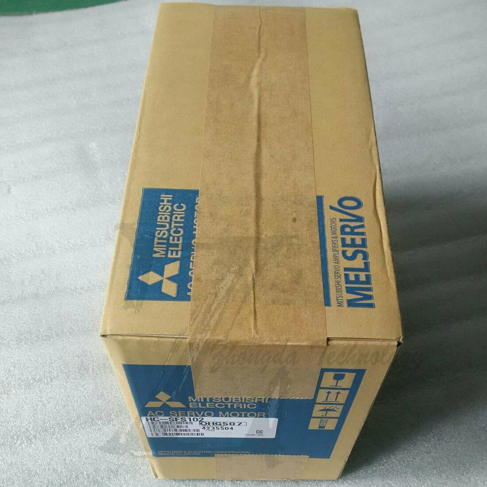 Mitsubishi Servo Motor 1 kW 200 V & 400 V 18 A 3000 rpm 4.78 Nm HC-SFS102 - MITSUBISHI