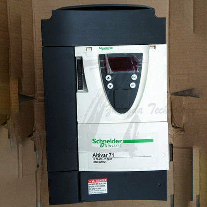 Schneider inverter ATV61HU55N4Z : ATV61 5.5kW 3P 380VAC, 5.5KW - SCHNEIDER