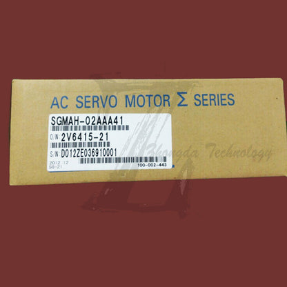 Yaskawa Sigma-II Servo Motors SGMAH-02AAA41 3 Phase 0.91A,200V,100W,0.13HP - YASKAWA