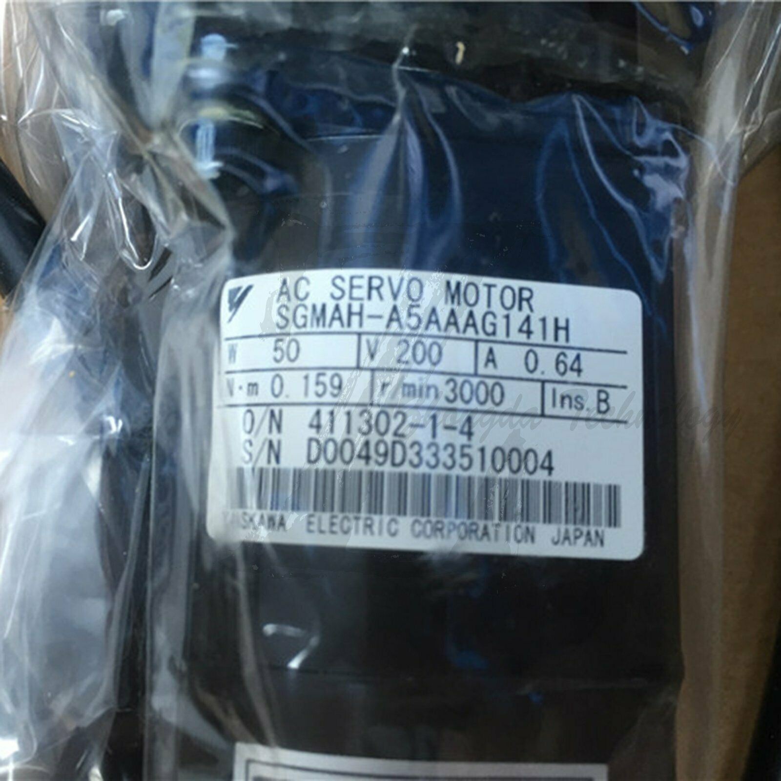 NEW Yaskawa AC servo motor SGMAH-A5AAAG141H - YASKAWA