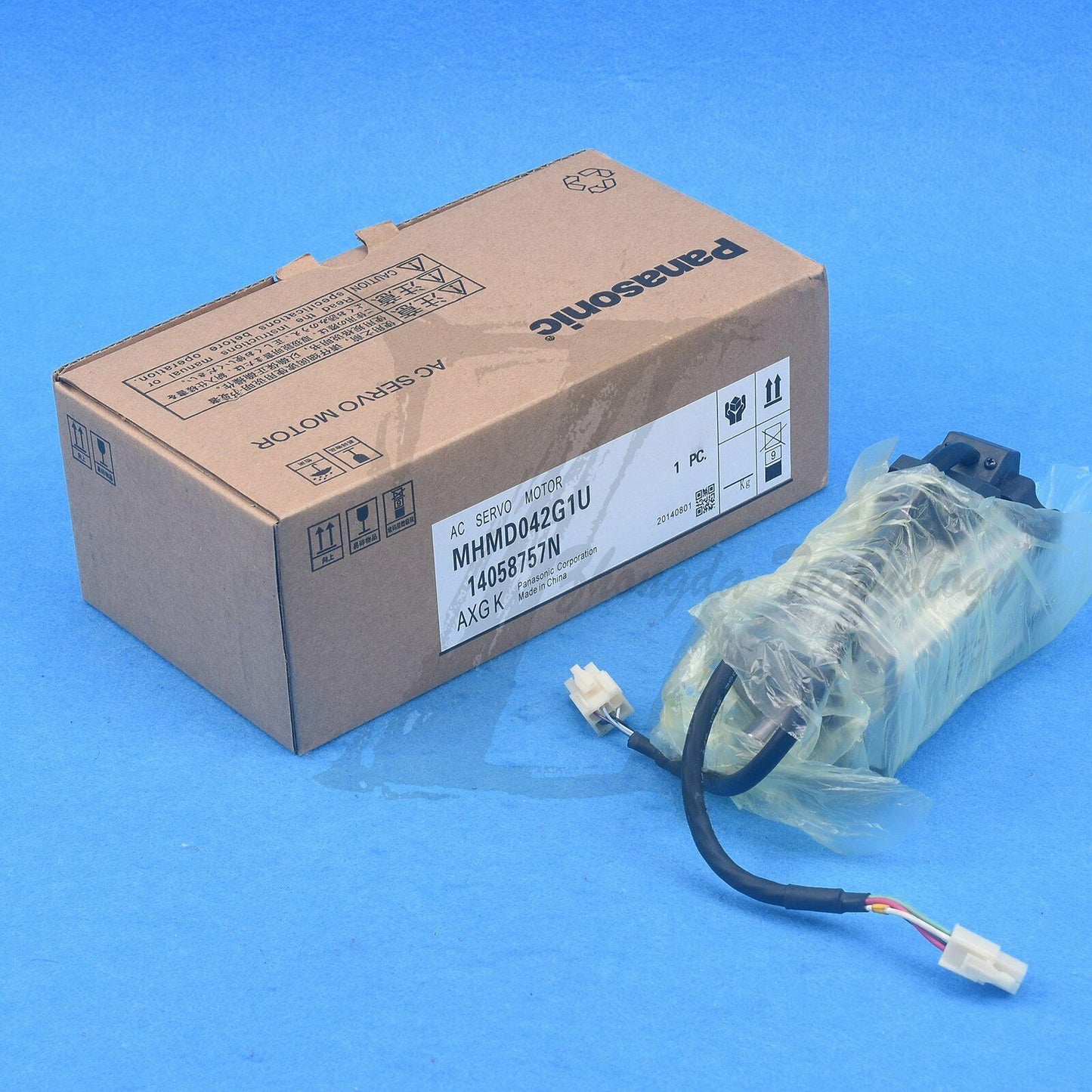 NEW Panasonic 400w servo motor MHMD042G1U 100% genuine - PANASONIC