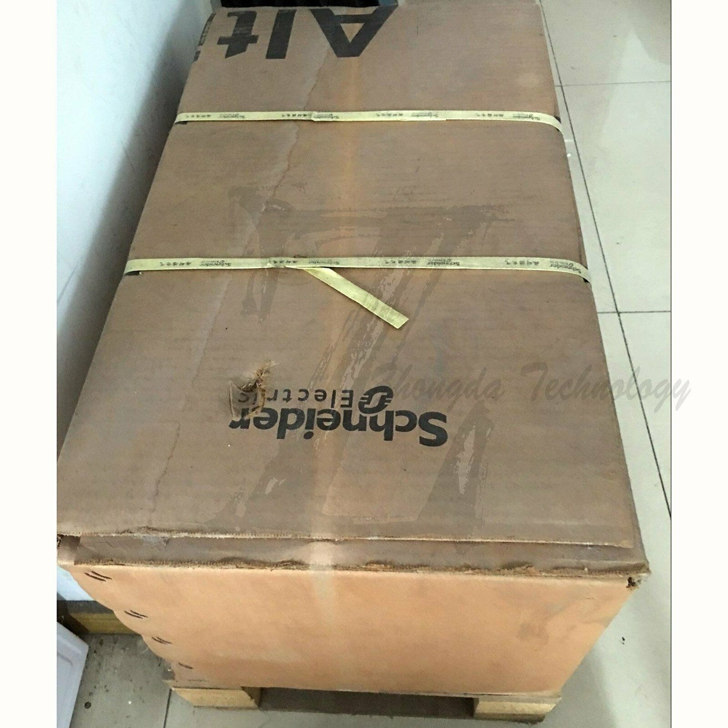 Schneider inverter ATV61HD37N4Z : ATV61 37kW 3P 380VAC, 37KW - SCHNEIDER