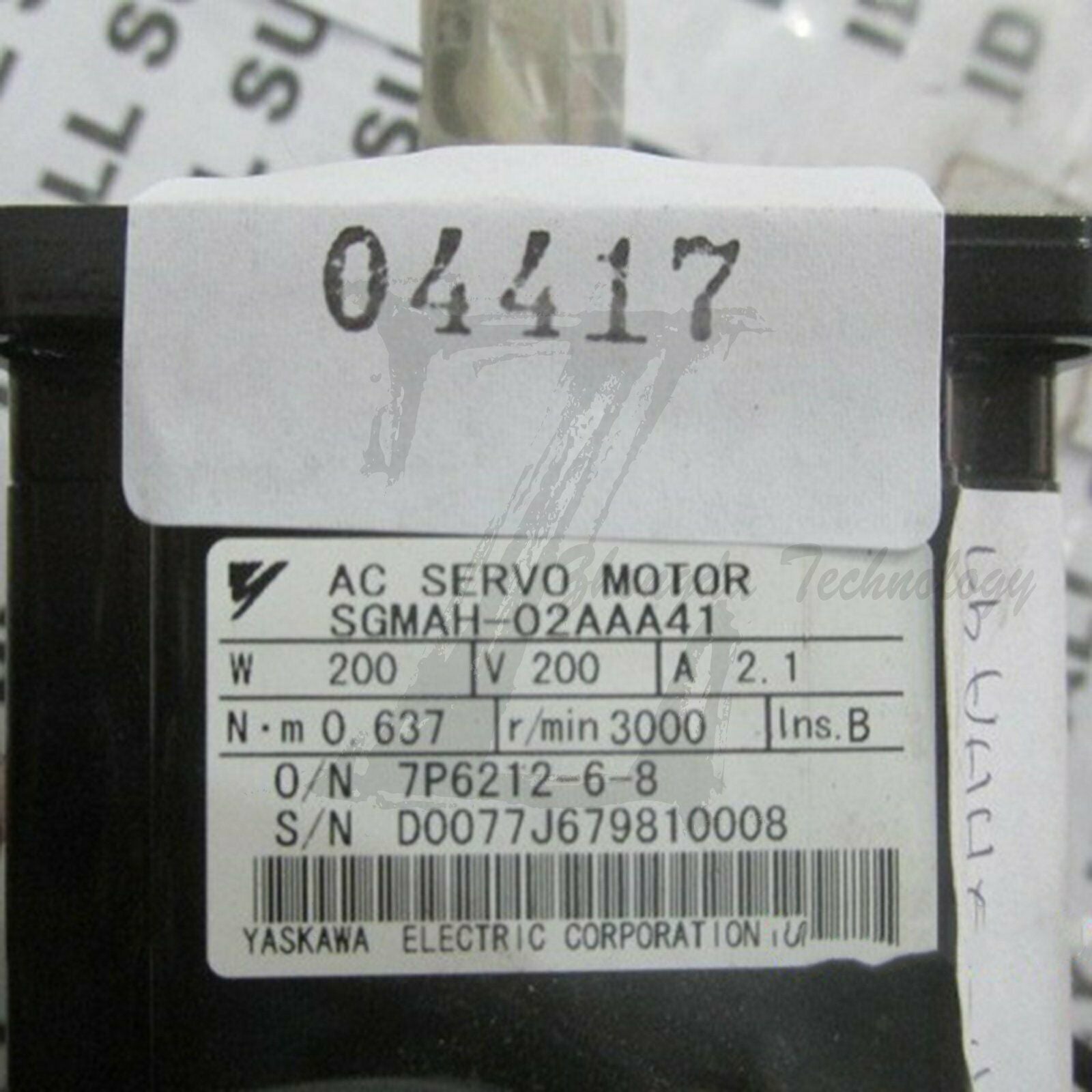 Yaskawa Sigma-II Servo Motors SGMAH-02AAA41 3 Phase 0.91A,200V,100W,0.13HP - YASKAWA