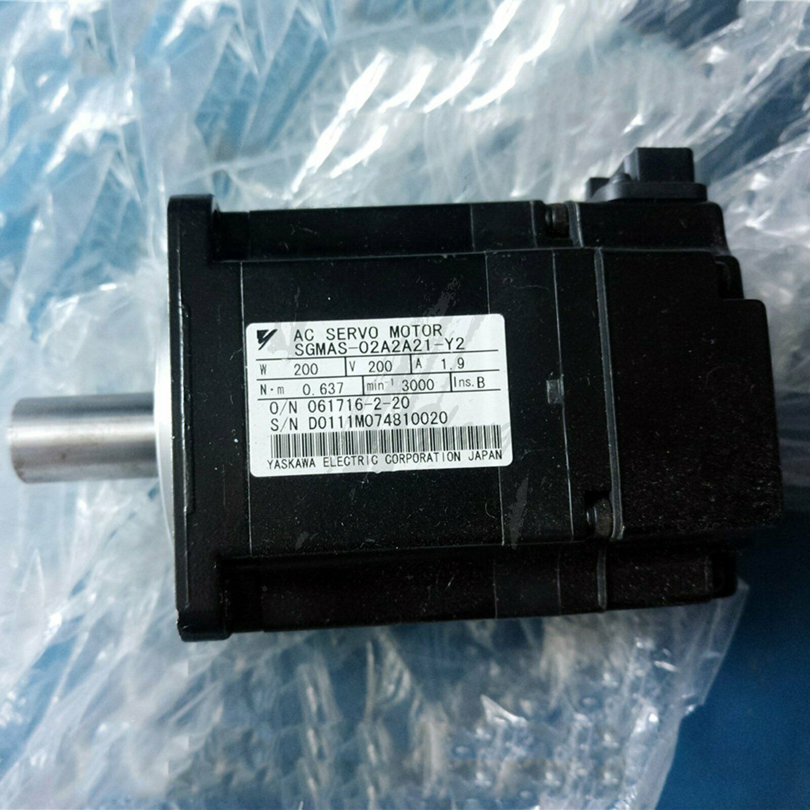 Used Yaskawa Servo Motor SGMAS-02A2A21-Y2 200W Tested In Good Condition - YASKAWA