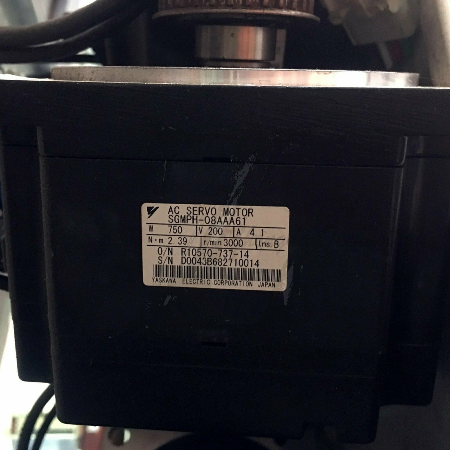Used Yaskawa servo motor SGMPH-08AAA61 good test - YASKAWA