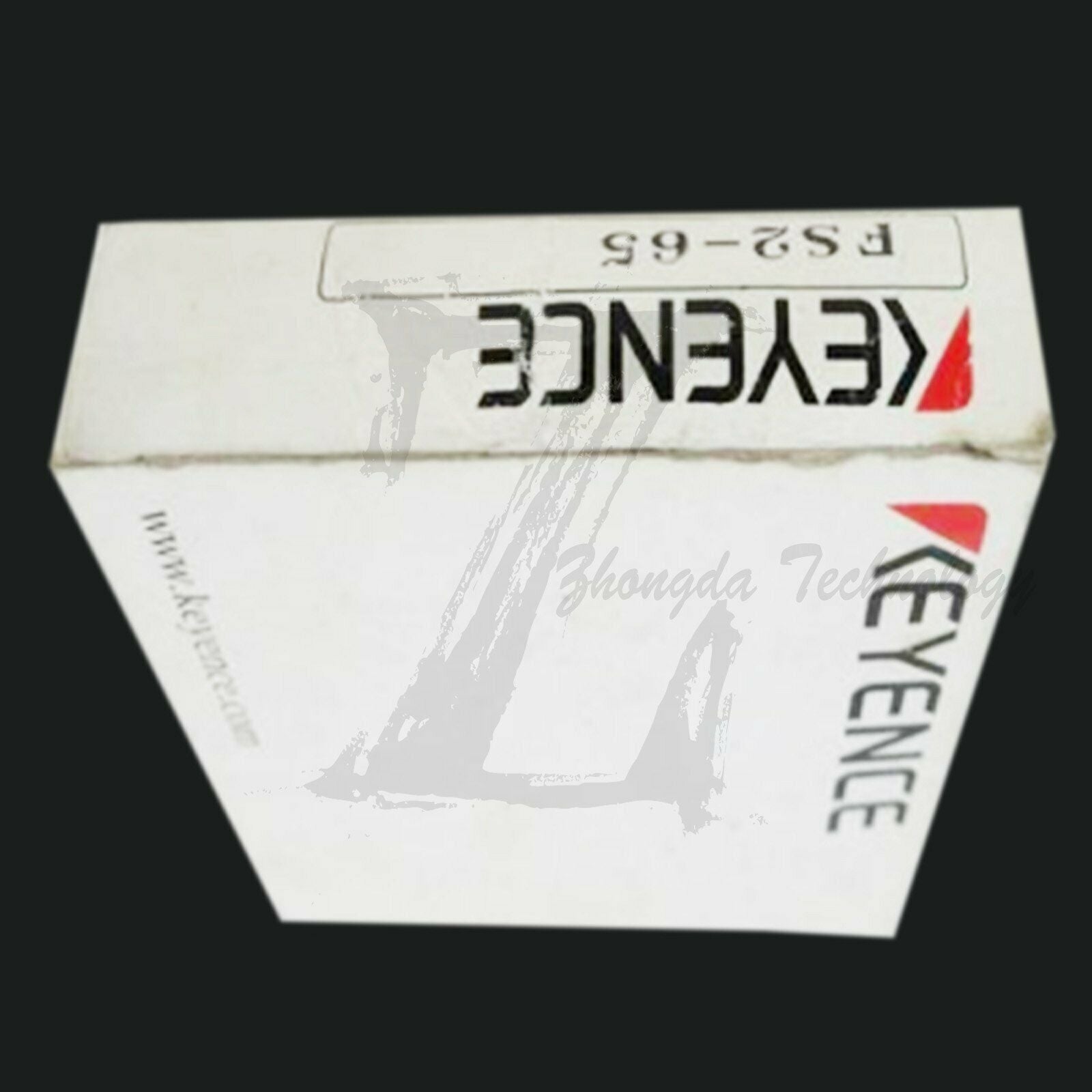 NEW IN BOX 1PCS Keyence Fiber Optic Sensor FS2-65 FS265 - KEYENCE