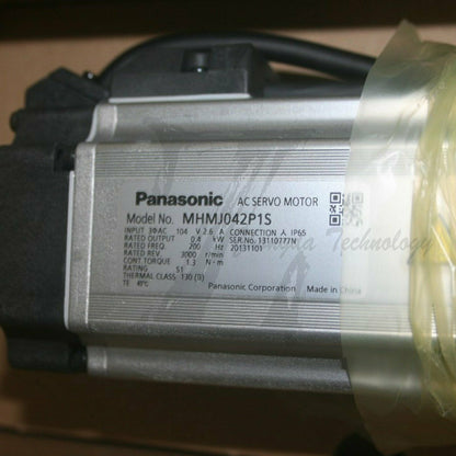 New In Box 1PC Panasonic MHMJ042P1S servo motor 400W - PANASONIC