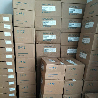 NEW Yaskawa AC Servo Motor SGMJV-04A3E6S - YASKAWA