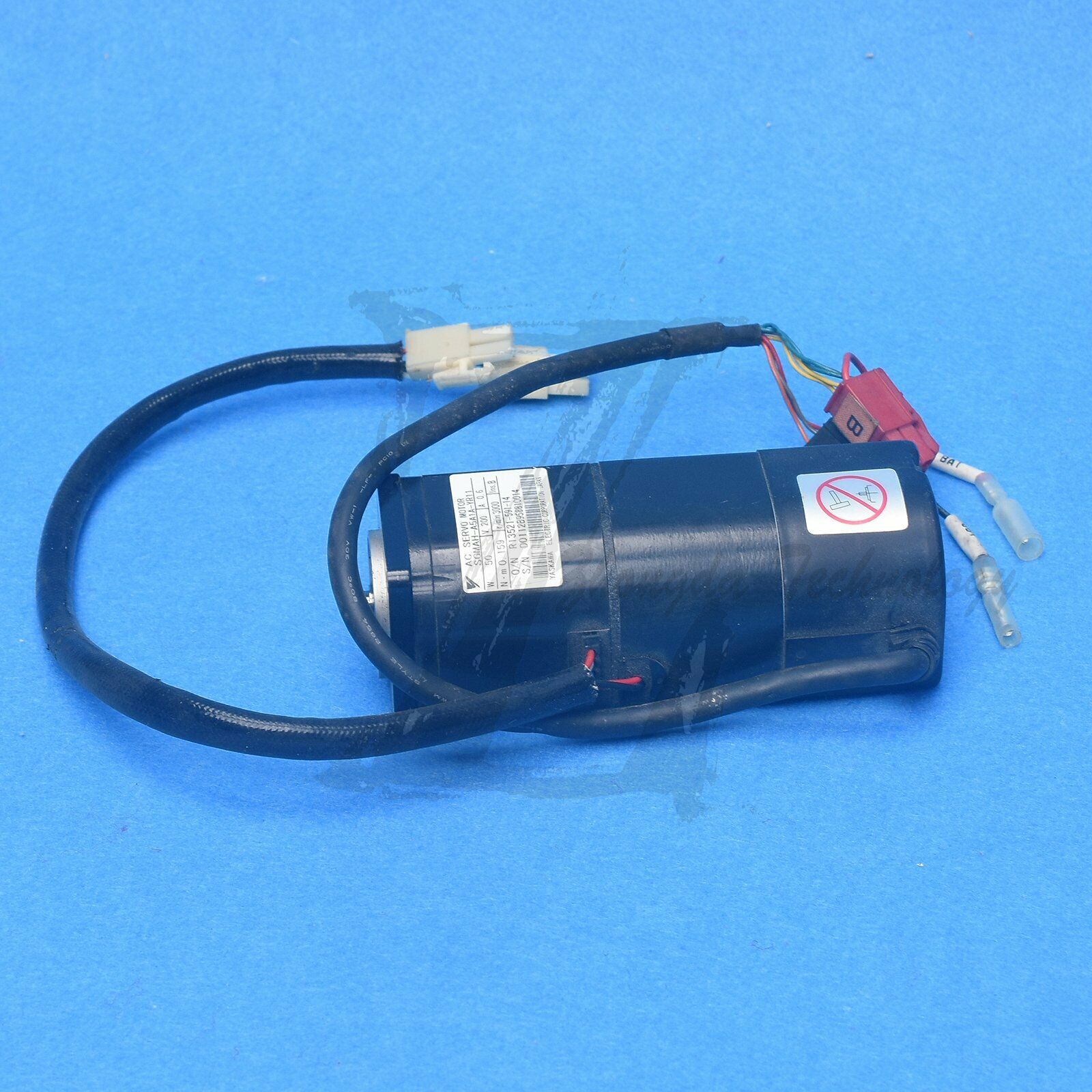 Used Yaskawa AC servo motor SGMAH-A5A1A-YR11 Tested In Good Condition - YASKAWA