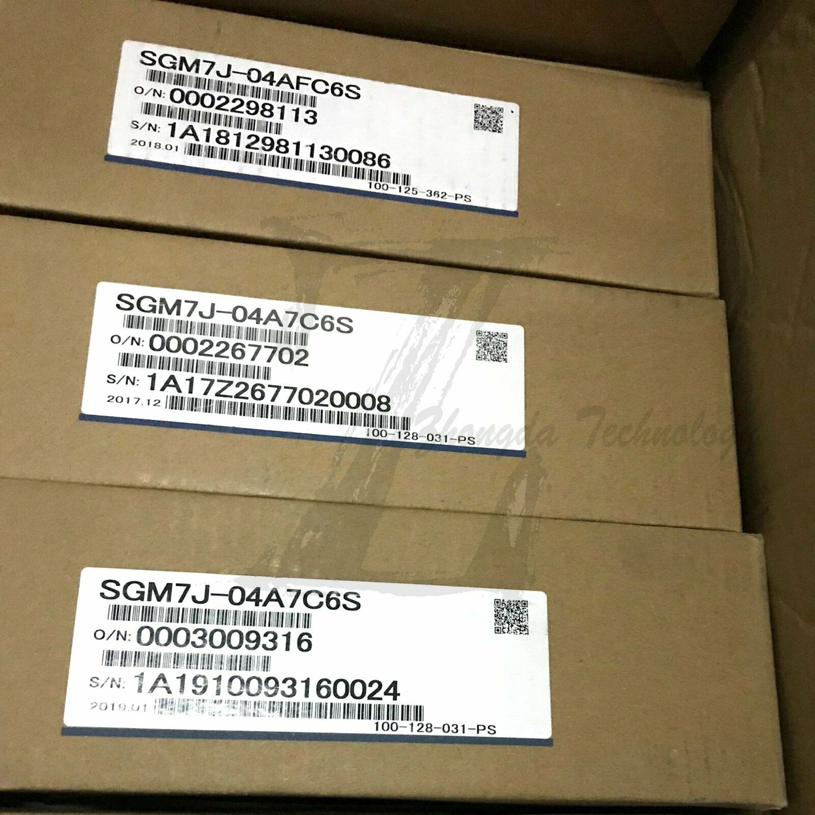 New In Box Yaskawa SGM7J-04A7C6S AC servo motor - YASKAWA