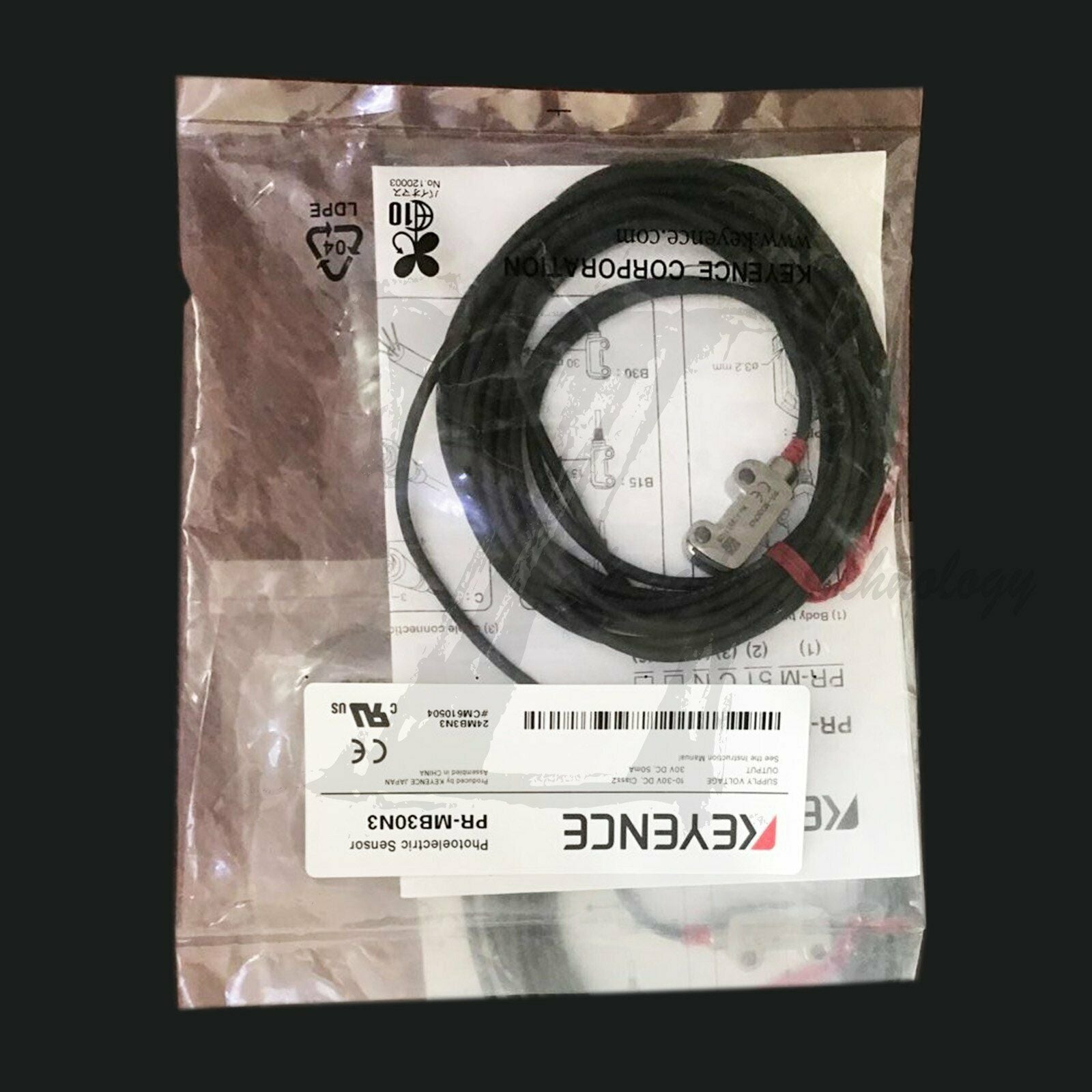NEW IN BOX 1PCS Keyence Photoelectric Sensor PR-MB30N3 PRMB30N3 - KEYENCE