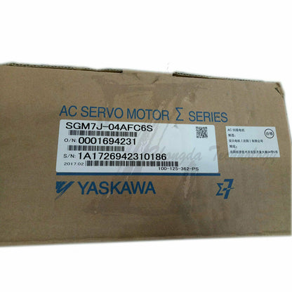 New In Box Yaskawa SGM7J-04AFC6S+SGD7S-2R8A00A002 - YASKAWA