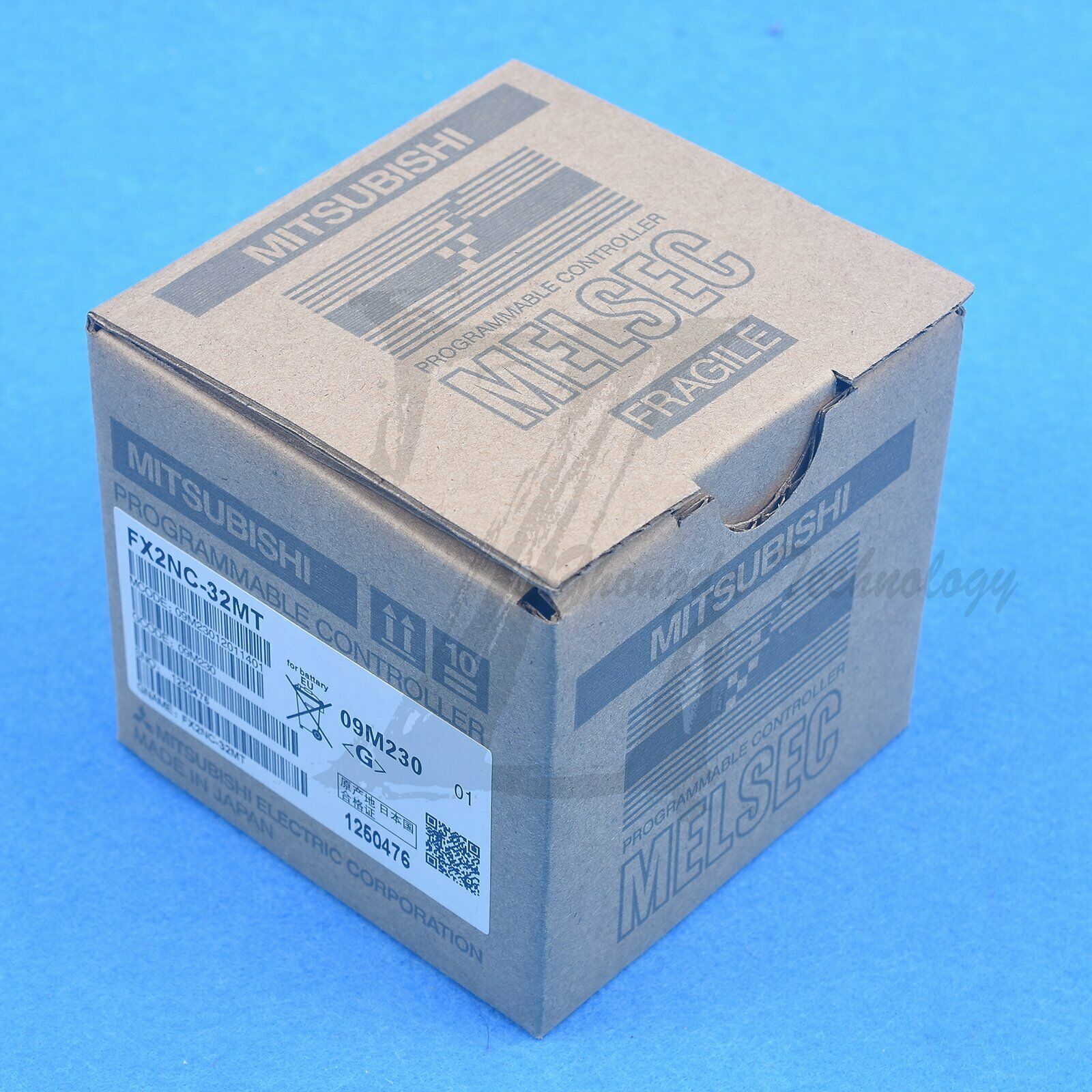 New Mitsubishi PLC programmable controller FX2NC-32MT - MITSUBISHI