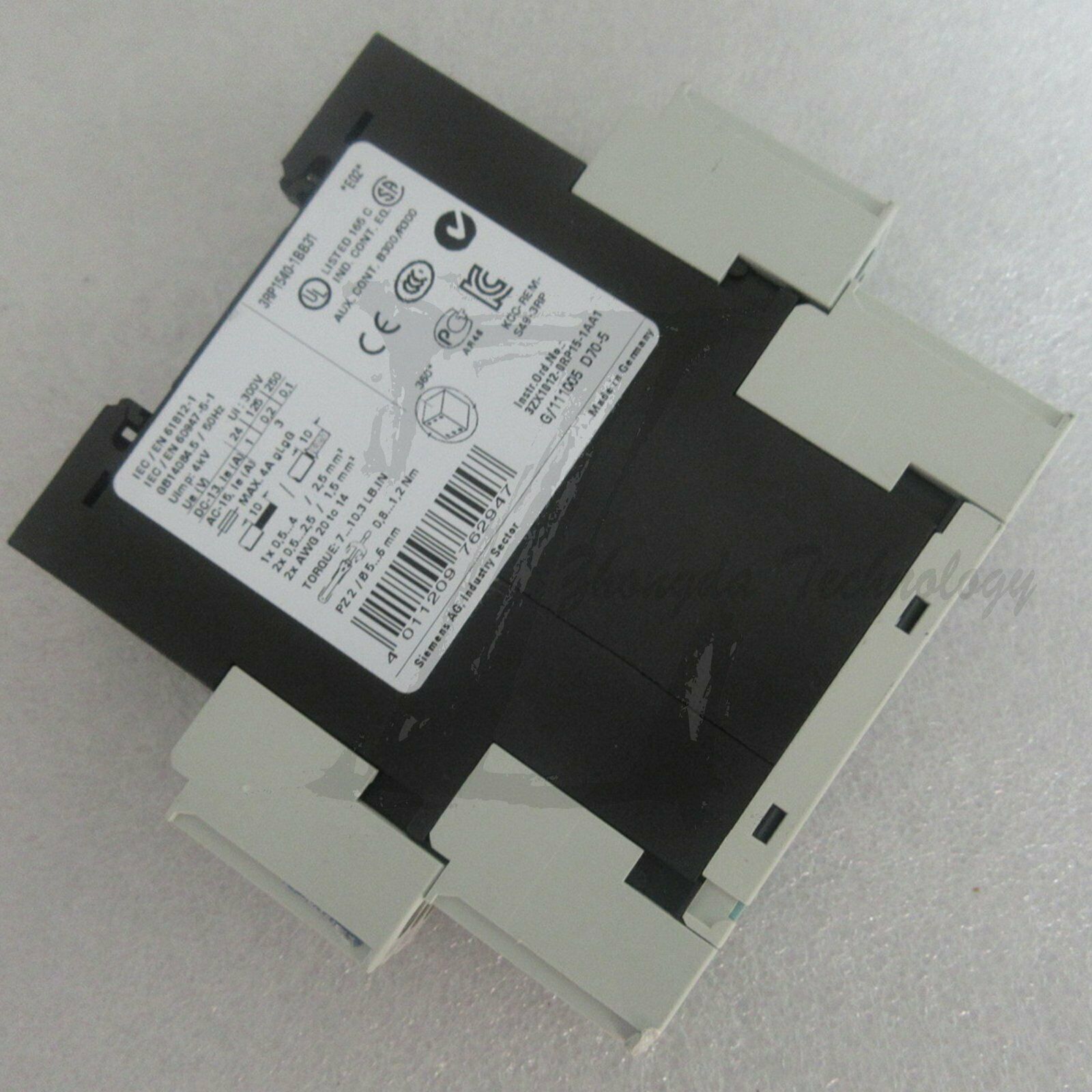 New Siemens time relay 3RP1540-1BB31 Siemens