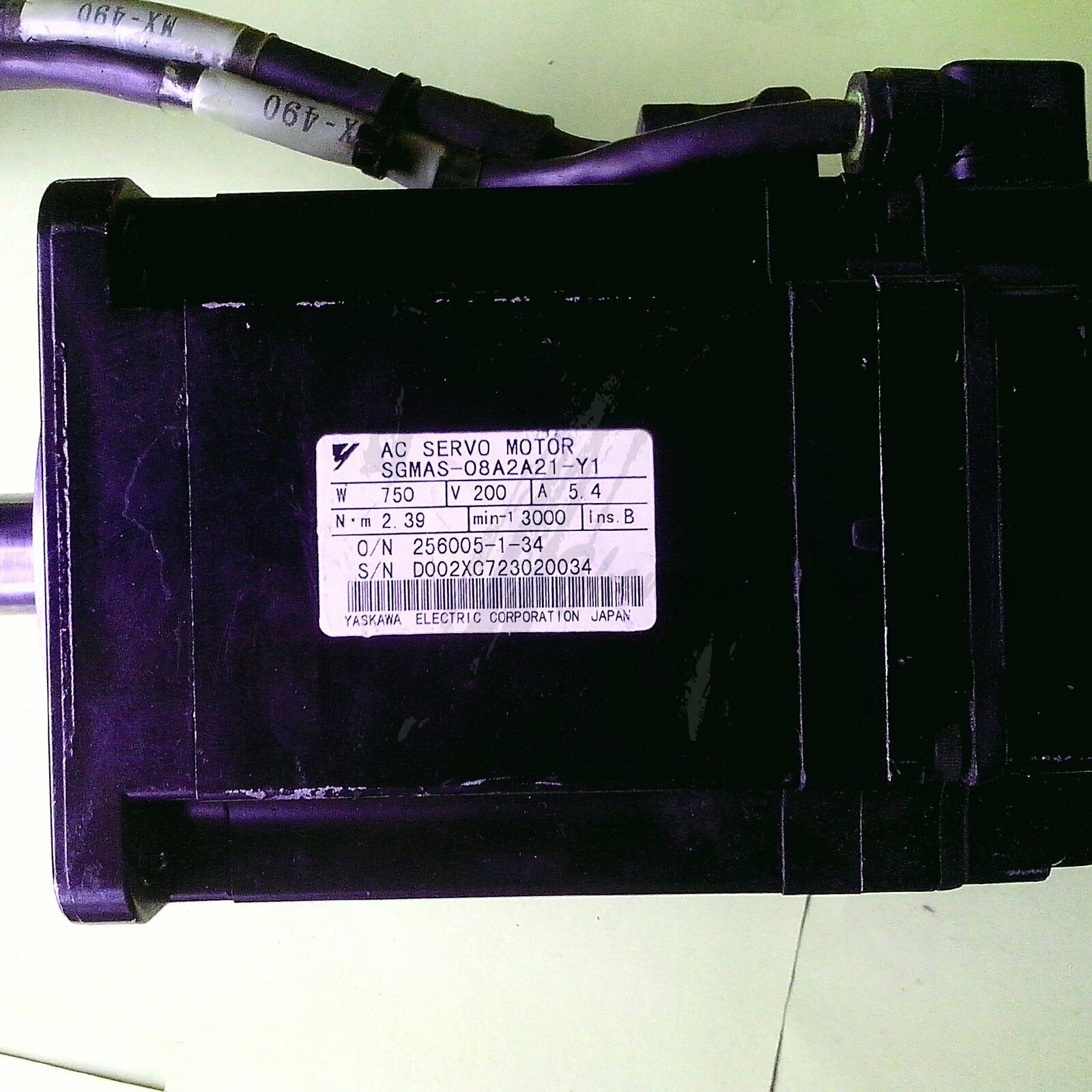 Used Yaskawa Servo Motor SGMAS-08A2A21-Y1good - YASKAWA