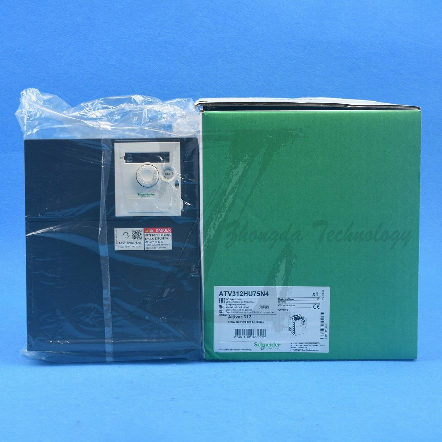 NEW Schneider ATV312HU75N4 inverter, three-phase 380-500V input, 7.5KW - SCHNEIDER