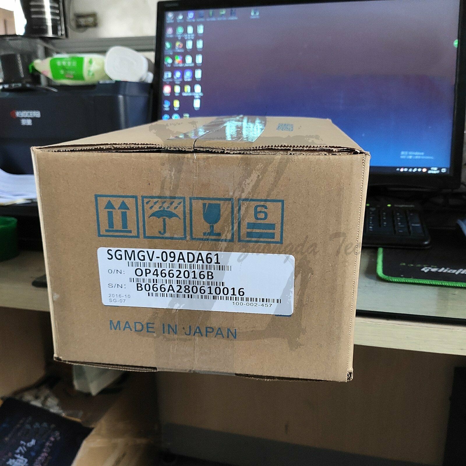 NEW Yaskawa 850W Servo Motor SGMGV-09ADA61 - YASKAWA