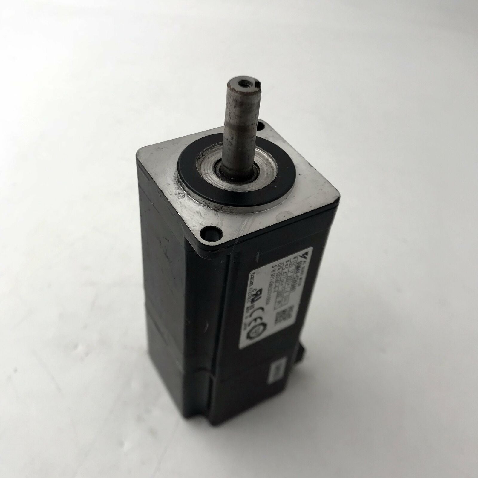 Used Yaskawa servo motor SGMAV-C2A3A61 Tested In Good Condition - YASKAWA