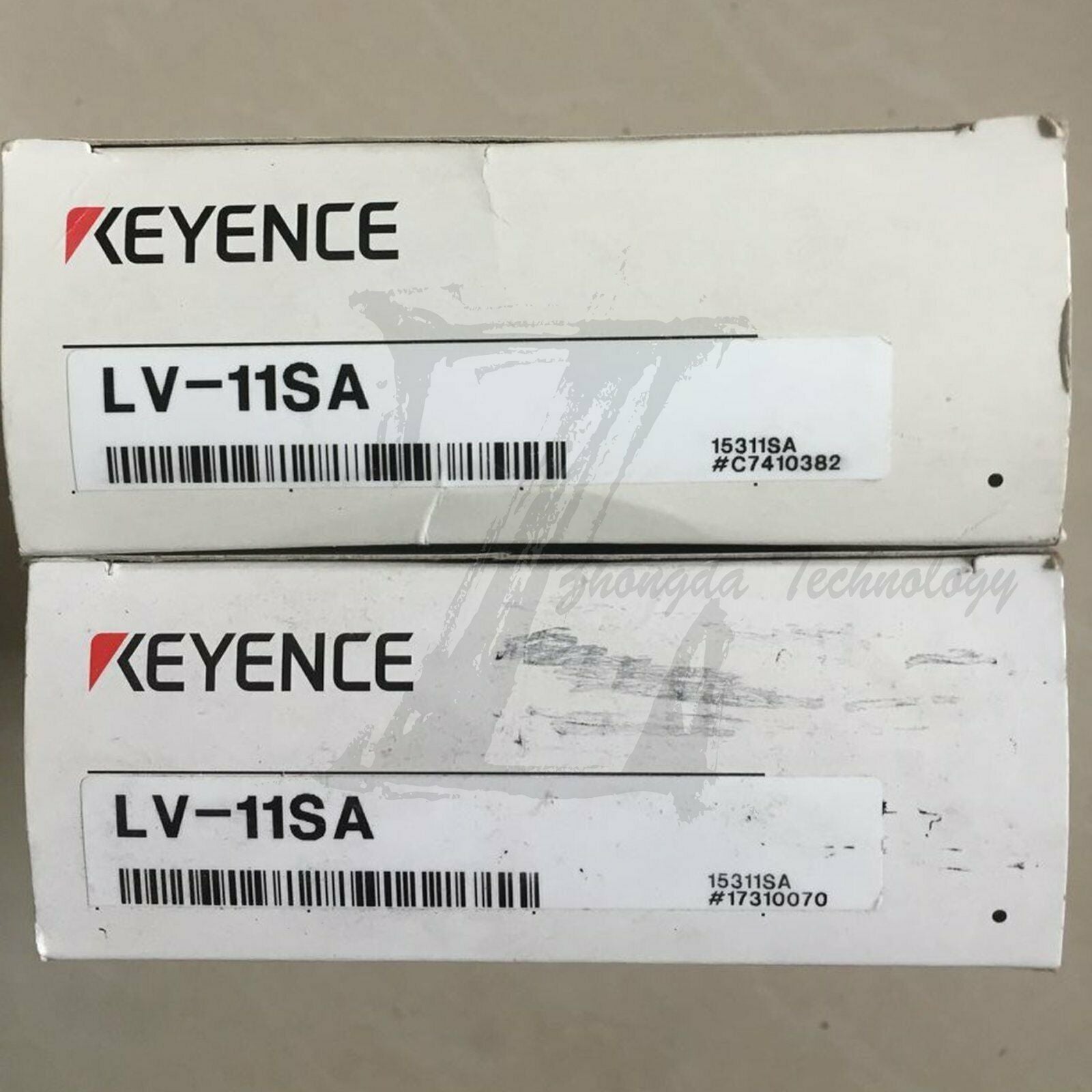 NEW IN BOX 1PCS Keyence LV-11SA Laser Sensor LV11SA - KEYENCE
