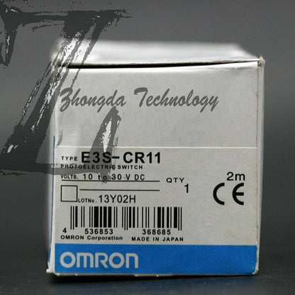 New IN BOX OMRON photoelectric switch E3S-CR11 E3SCR11 - OMRON