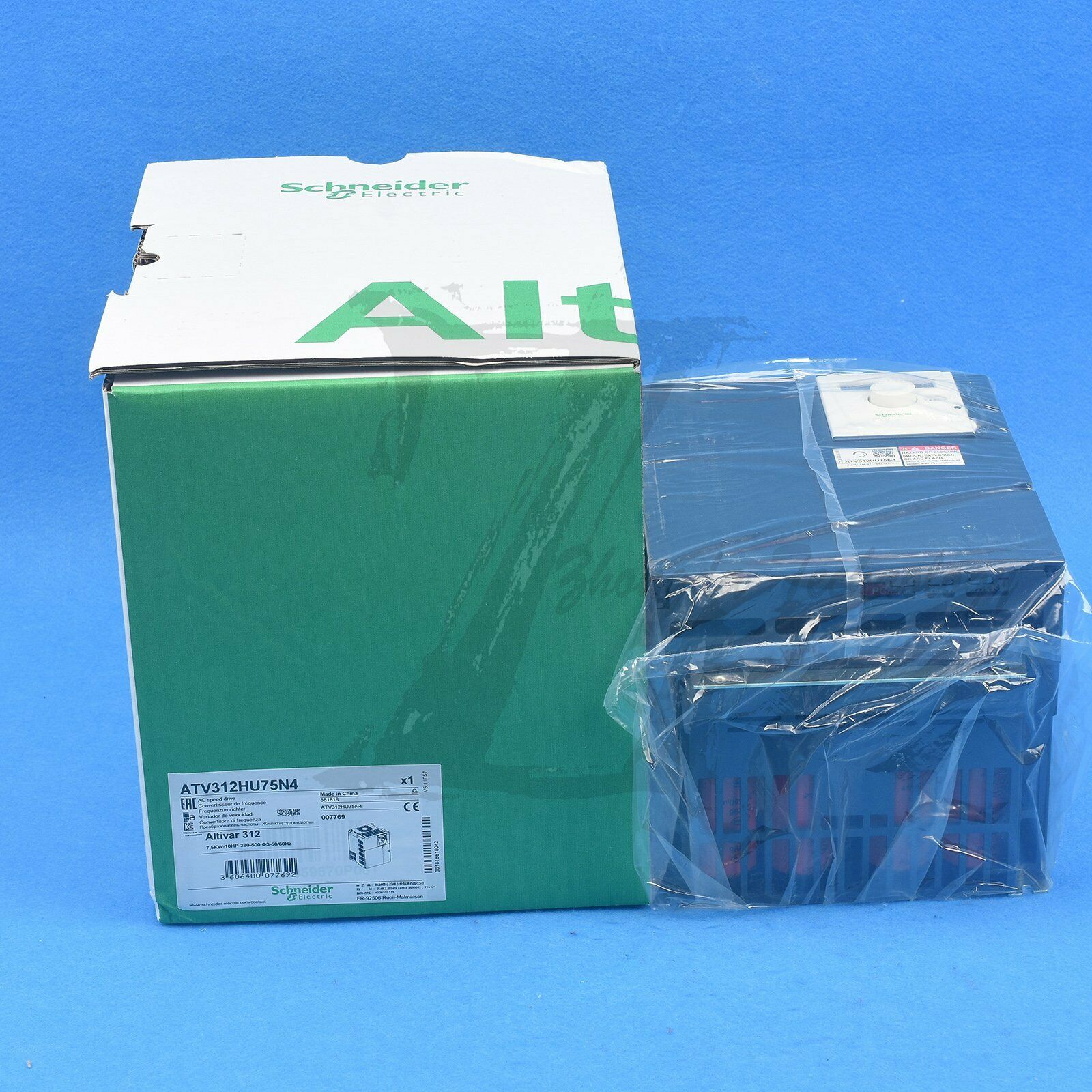 NEW Schneider ATV312HU75N4 inverter, three-phase 380-500V input, 7.5KW - SCHNEIDER