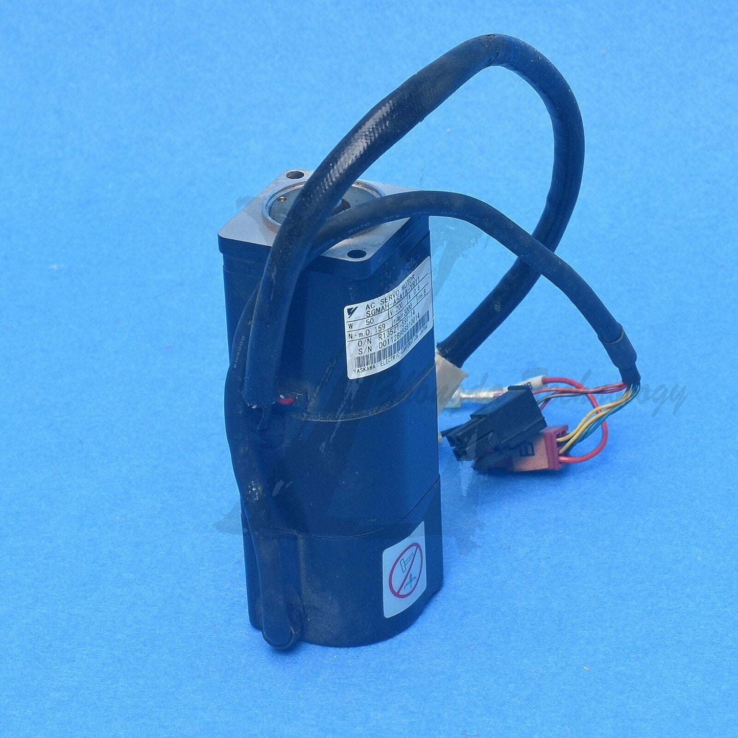 Used Yaskawa AC servo motor SGMAH-A5A1A-YR11 Tested In Good Condition - YASKAWA