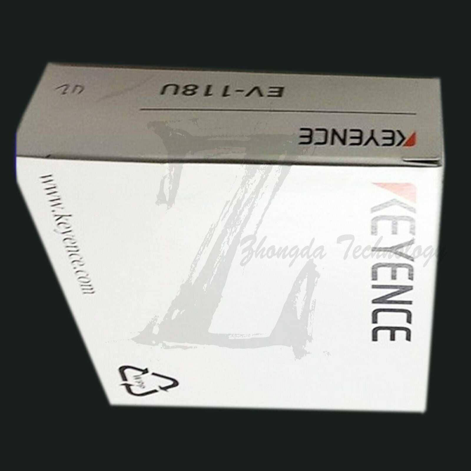 NEW IN BOX 1PCS Keyence Proximity Switch EV-118U EV118U - KEYENCE