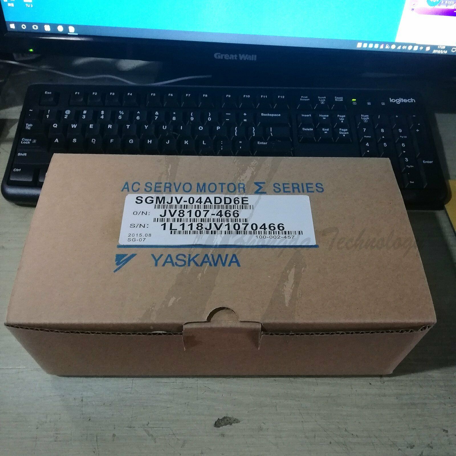New In Box Yaskawa SGMJV-04ADD6E AC servo motor - YASKAWA