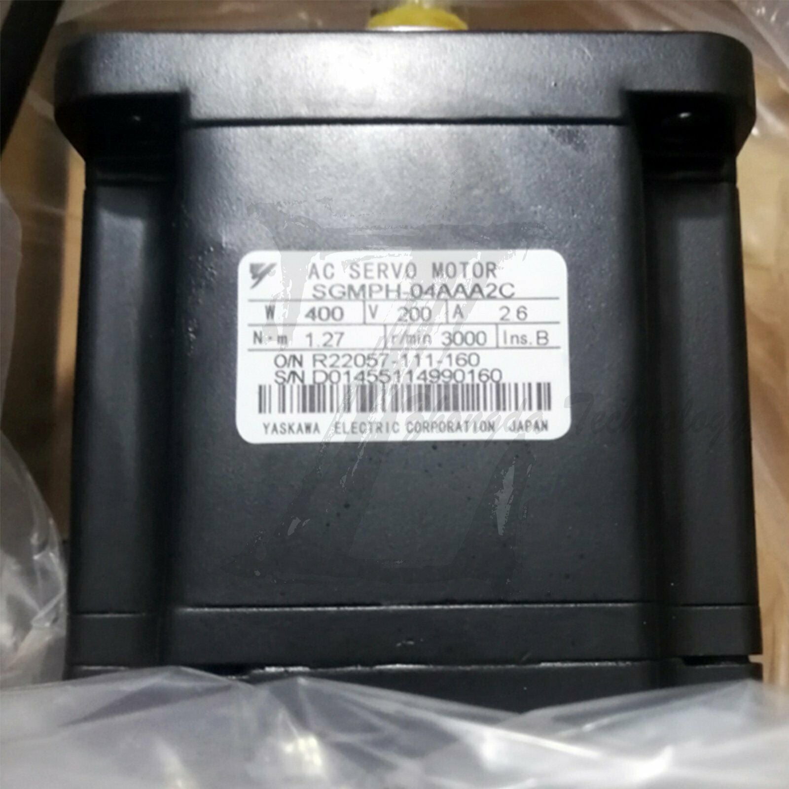 Used Yaskawa servo motor SGMPH-04AAA2C good - YASKAWA