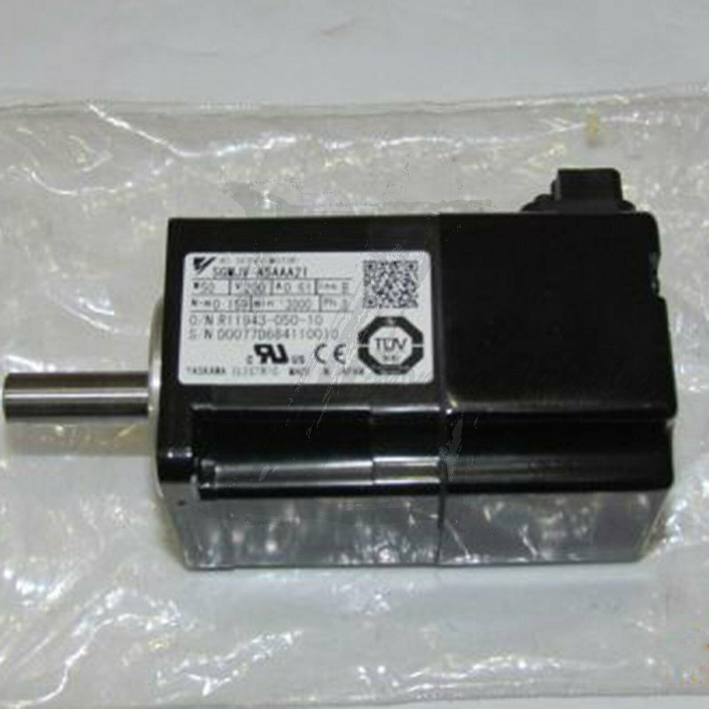 New In Box Yaskawa SGMJV-A5AAA21 SGMJVA5AAA21 - YASKAWA
