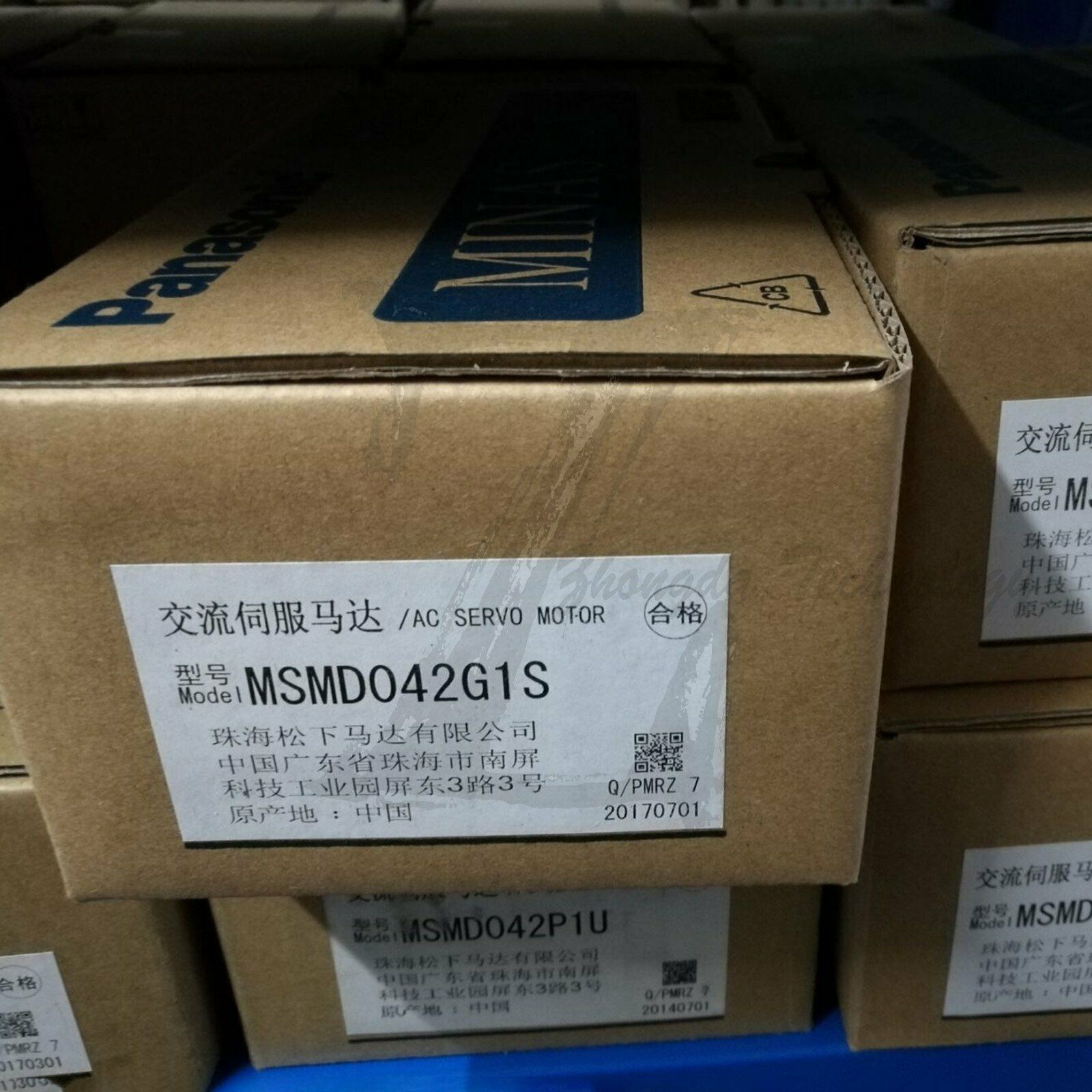 New In Box 1PC Panasonic MSMD042G1S Servo Motor - PANASONIC